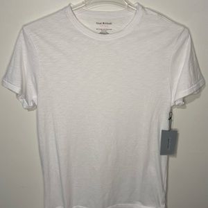 Isaac Mizrahi Tshirt